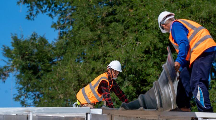 Professional metal roof installation in Kealia, HI